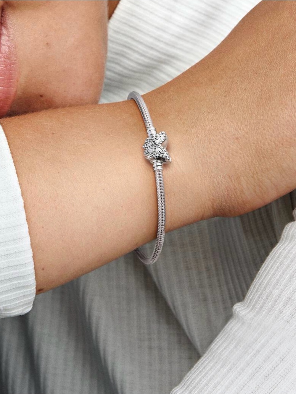 Butterfly Clasp Snake Chain Bracelet